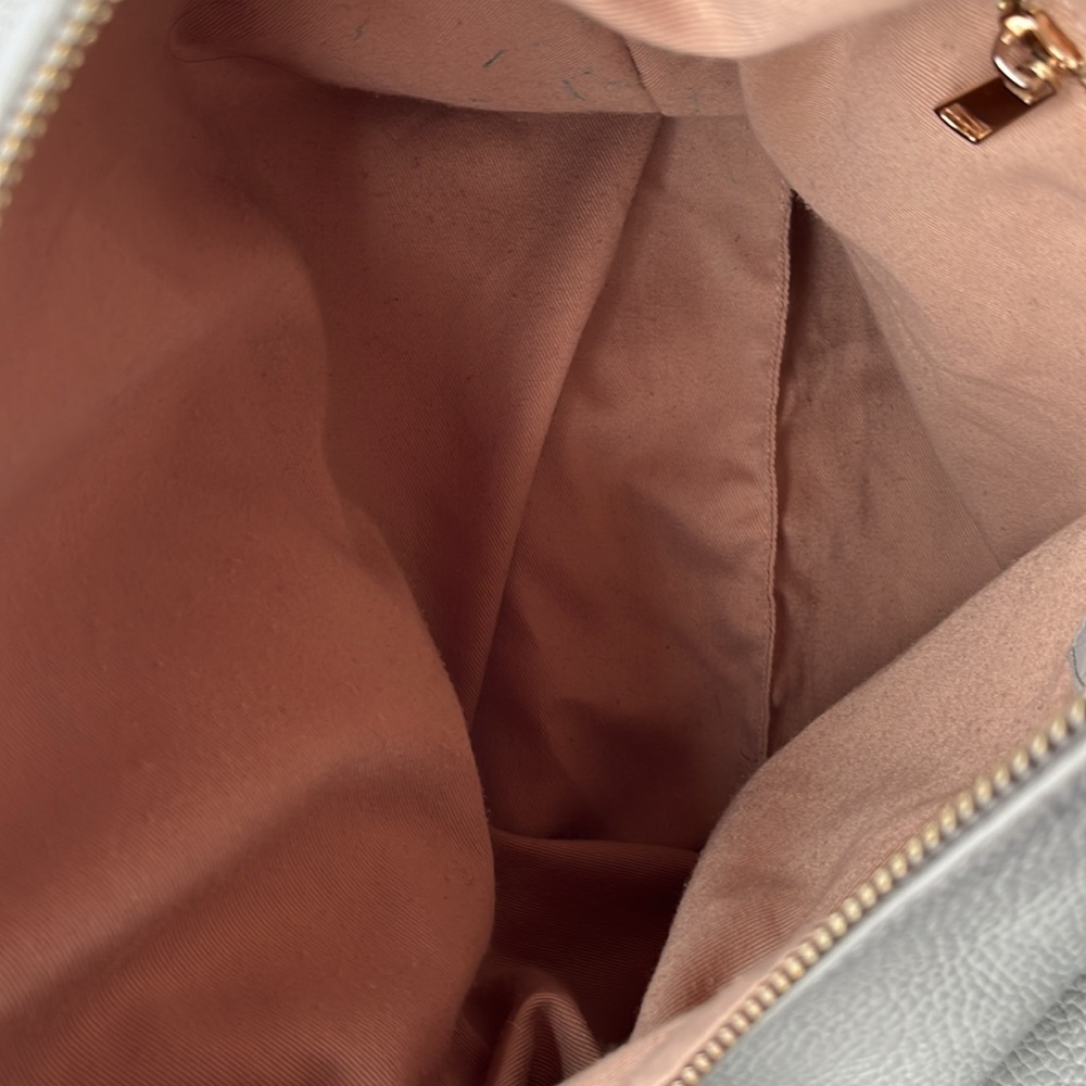 Oversized Pebbled Leather Hobo White Crossbody Handbag /Coquette Purse - Picture 9 of 9